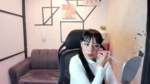 Snapshot of ivonneprince chatting on 09.27.25 ivonneprince online show from 09.27.25