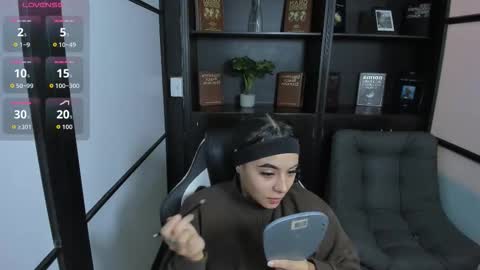 Snapshot of ivonneprince chatting on 10.18.25 ivonneprince online show from 10.18.25