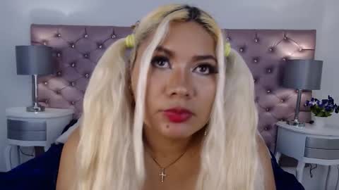 IvonnyBon online show from 01.09.26