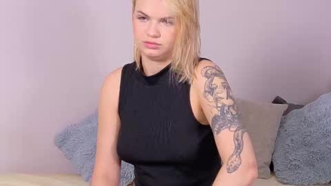 Snapshot of ivory_soule chatting on 02.15.26 ivory_soule online show from 02.15.26