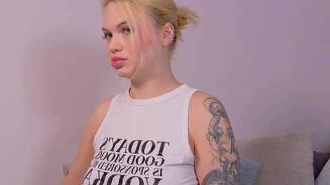 Snapshot of ivory_soule chatting on 02.22.26 ivory_soule online show from 02.22.26