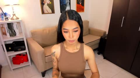 kirstenelsie online show from 01.28.25