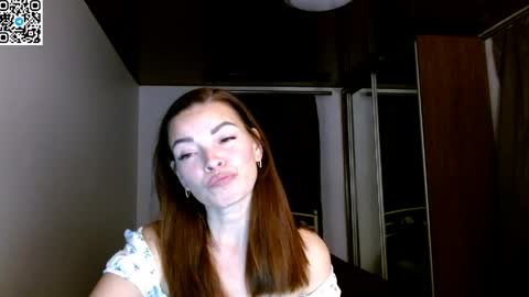 Snapshot of ivorymuse chatting on 04.18.26 Lana online show from 04.18.26
