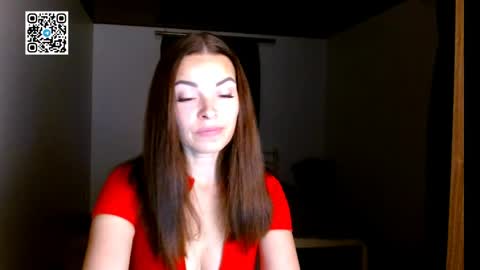 Snapshot of ivorymuse chatting on 06.01.26 Lana online show from 06.01.26