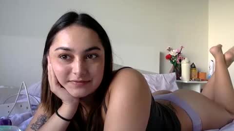 Snapshot of ivoryreed chatting on 01.14.25 ivoryreed online show from 01.14.25