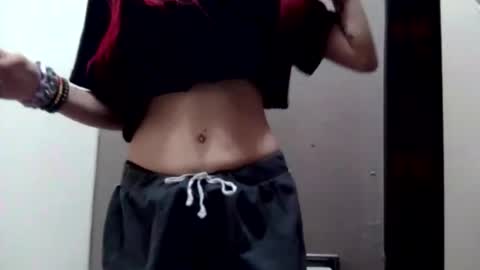 ivorytrixx online show from 01.17.26