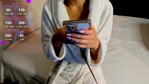 Ivy online show from 04.08.26