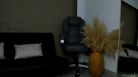 Daniela  online show from 01.18.25