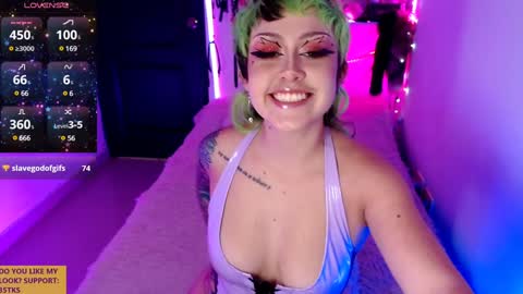 Snapshot of ivy_rosse chatting on 12.03.24 You can find more of me here online show from 12.03.24