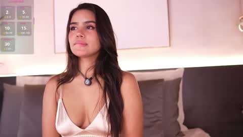 ivyellis online show from 04.15.26