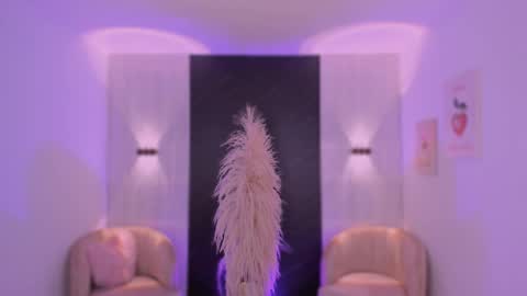 Ivy online show from 12.21.25