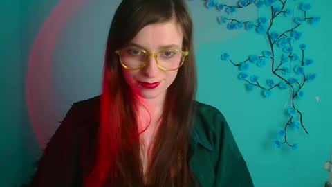 Ivy online show from 04.14.26