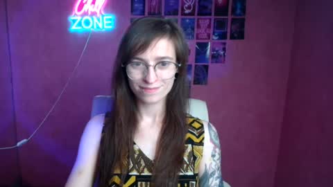 Snapshot of ivynoir_ chatting on 07.27.26 Ivy online show from 07.27.26