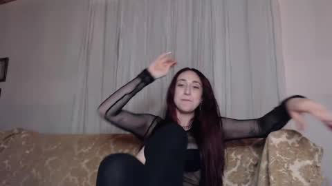 Ivy Rosie online show from 09.26.25