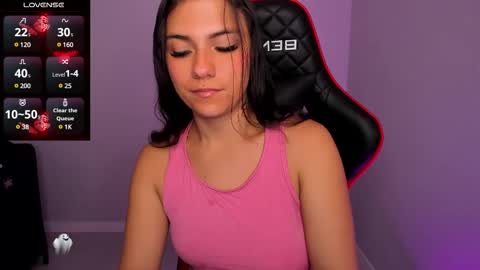 Snapshot of ivyy_scott chatting on 02.23.25 Ivvy online show from 02.23.25