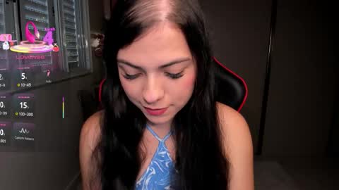 Snapshot of ivyy_scott chatting on 11.17.25 Ivvy online show from 11.17.25