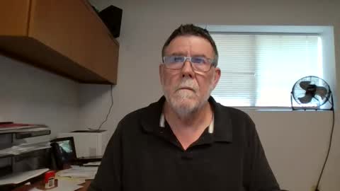 Snapshot of iwantsex724 chatting on 11.04.25 iwantsex724 online show from 11.04.25