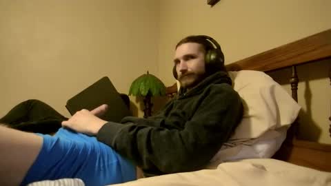 Snapshot of iwhitesmurf chatting on 11.04.25 iwhitesmurf online show from 11.04.25