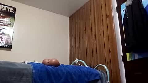 Snapshot of iyzyoatnzmlz chatting on 11.28.25 iyzyoatnzmlz online show from 11.28.25