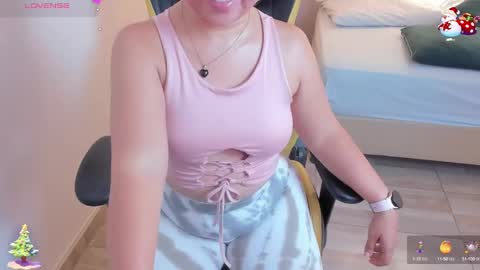 Iza online show from 12.22.24