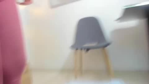 Iza online show from 02.21.25