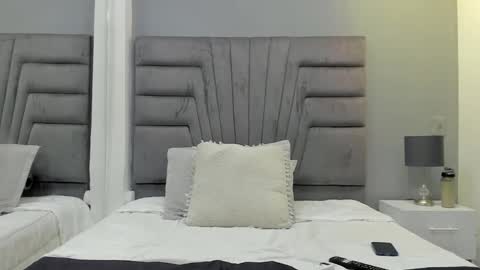 izato online show from 02.24.25