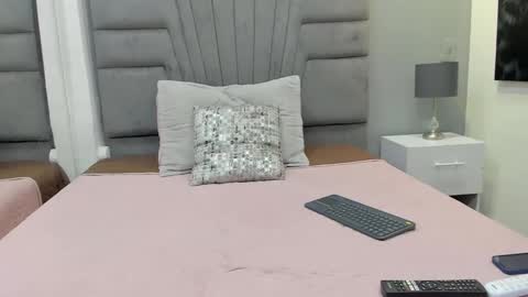 izato online show from 03.08.25