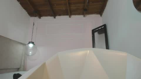 izelevans online show from 03.30.26