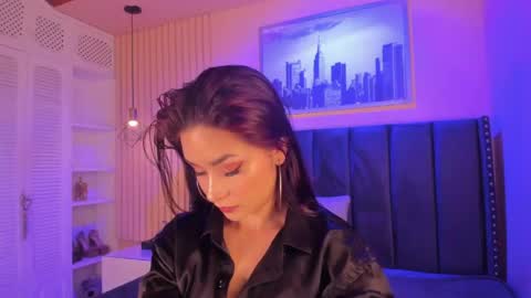 Izumi online show from 04.15.26