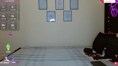 Snapshot of izzabelvalentine chatting on 11.29.25 Izzabel Valentine online show from 11.29.25