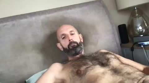 izzysboytoy1 online show from 11.03.25