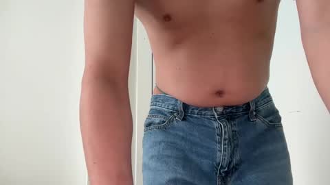 Snapshot of j727552 chatting on 02.08.25 j727552 online show from 02.08.25