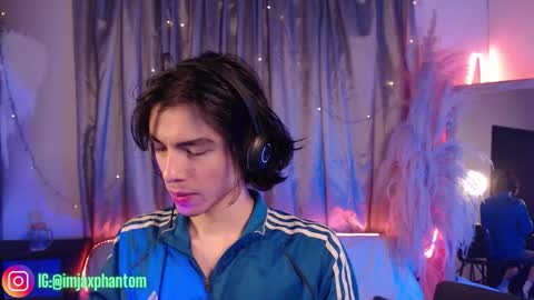 Snapshot of j_a_x_x_x_o_n chatting on 09.09.25 Hey im Jaxxxon check my info online show from 09.09.25