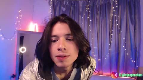 Snapshot of j_a_x_x_x_o_n chatting on 09.25.25 Hey im Jaxxxon check my info online show from 09.25.25