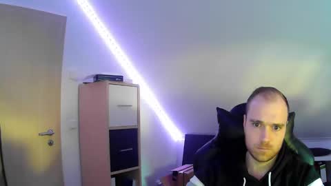 here4y online show from 02.02.25