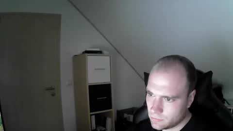 here4y online show from 10.08.25