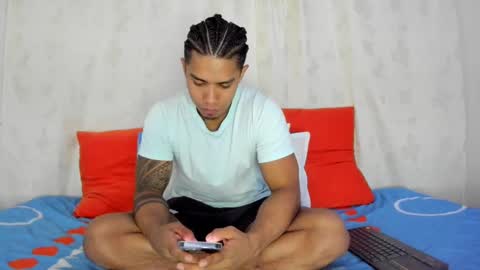 Snapshot of j_musiry chatting on 02.25.25 i am juan musiry independent model online show from 02.25.25