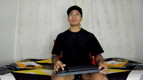Snapshot of j_musiry chatting on 03.07.25 i am juan musiry independent model online show from 03.07.25