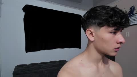 Snapshot of j_u_p_i_t_e_r chatting on 12.16.24 Noah online show from 12.16.24