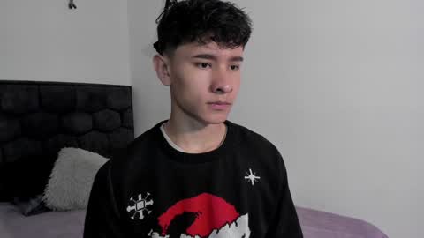 Snapshot of j_u_p_i_t_e_r chatting on 01.17.25 Noah online show from 01.17.25