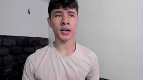 Snapshot of j_u_p_i_t_e_r chatting on 01.28.25 Noah online show from 01.28.25