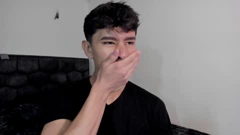 Snapshot of j_u_p_i_t_e_r chatting on 01.30.25 Noah online show from 01.30.25