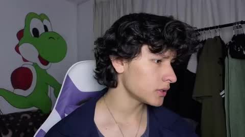 Snapshot of j_u_p_i_t_e_r chatting on 09.10.25 Noah online show from 09.10.25