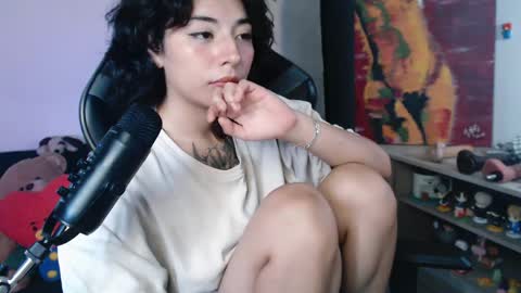 jade 18  online show from 04.15.26