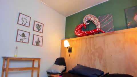 Snapshot of jabob_coper chatting on 02.20.25 David online show from 02.20.25