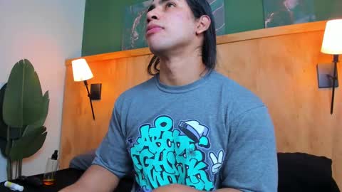 Snapshot of jabob_coper chatting on 09.18.25 David online show from 09.18.25