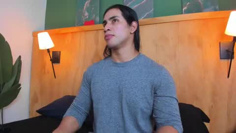 Snapshot of jabob_coper chatting on 09.27.25 David online show from 09.27.25