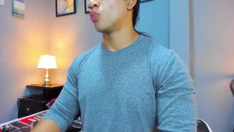 Snapshot of jabob_coper chatting on 12.16.25 David online show from 12.16.25