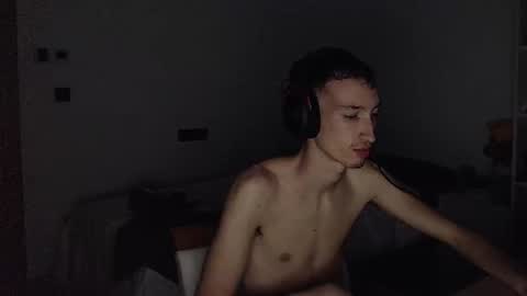 Snapshot of jack___21 chatting on 12.01.25 jack___21 online show from 12.01.25