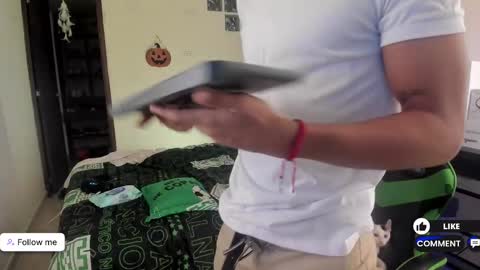 JACK CASTELL online show from 10.04.25